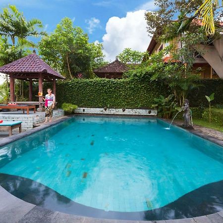 Hotel Sayong House à Ubud Extérieur photo