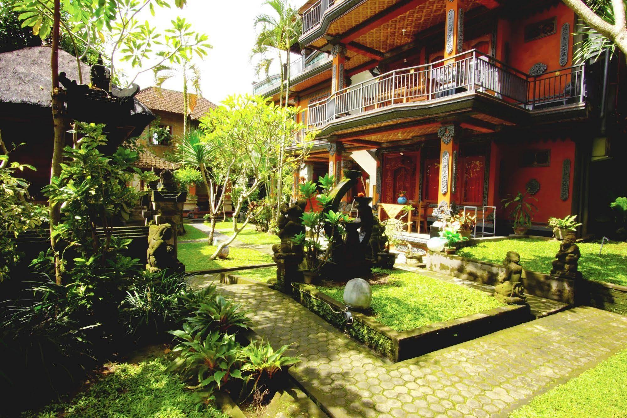 Hotel Sayong House à Ubud Extérieur photo